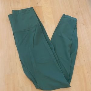 Lululemon wunder under leggings